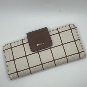 Madison Tab Clutch wallet